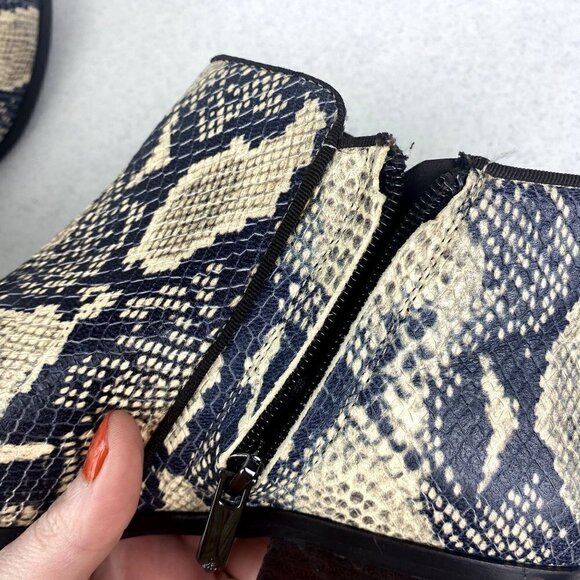Sam Edelman Petty Snakeskin Booties 7.5 - Picture 9 of 9